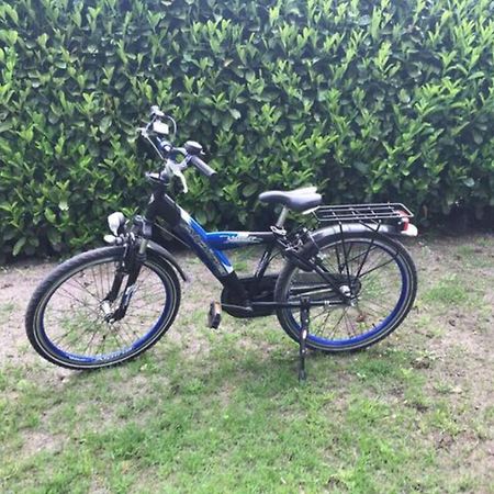 Charmante Woning Op Rustig Park Met Fietsen Epe Eksteriør bilde